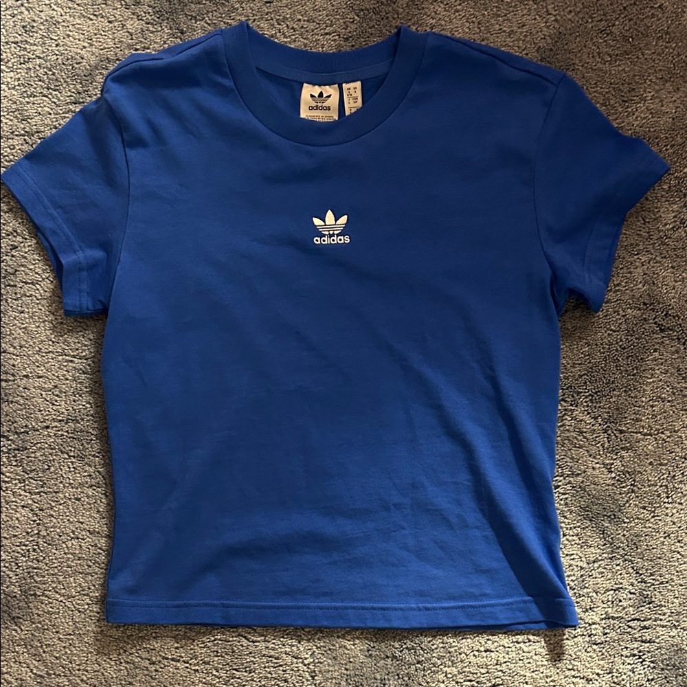 Adidas Women Royal Blue Tee new without tags never worn
